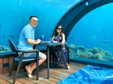 梁静茹马尔地夫庆柳婚 莫文蔚大器天后吃得开